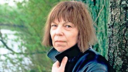 Der Droste Schwester. Sarah Kirsch (16. April 1935 - 5. Mai 2013) im schleswig-holsteinischen Tielenhemme. 