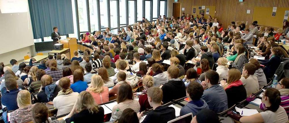 Der LMU-Präsident fordert 3000 "Bundesprofessuren".