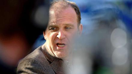 Die Zeit ist abgelaufen. Jörg Schmadtke verlässt Hannover 96 auf eigenen Wunsch hin. Der Manager ist freigestellt worden, der Vertrag wird zum 30. Juni aufgelöst. 