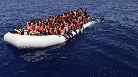 Die Zahl der Bootsflüchtlinge auf dem Mittemeer, die von Libyen aus starten, steigt wieder.