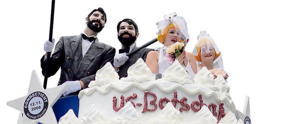 Ein Fest für die Ehe für alle beim Christopher Street Day (CSD) in Berlin.