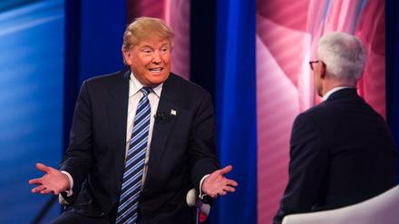 Donald Trump in Erklärungsnöten während der Debatte. 