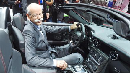 Daimler ist in den USA wegen angeblicher Manipulation von abgaswerten verklagte worden. Der Konzern um Vorstandschef Dieter Zetsche streitet die Vorwürfe ab. 
