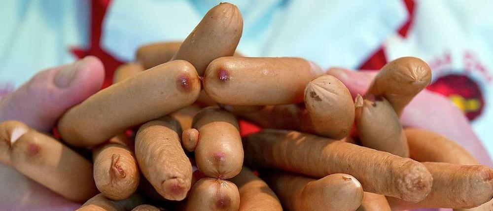 Unsicher, was drin ist? Deutsche griffen 2012 seltener zu Wurst.