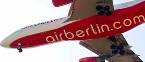 In der Luft. Die angeschlagene Fluggesellschaft Air Berlin hat im Streit um die Gemeinschaftsflüge mit Etihad vor Gericht einen Dämpfer erhalten.