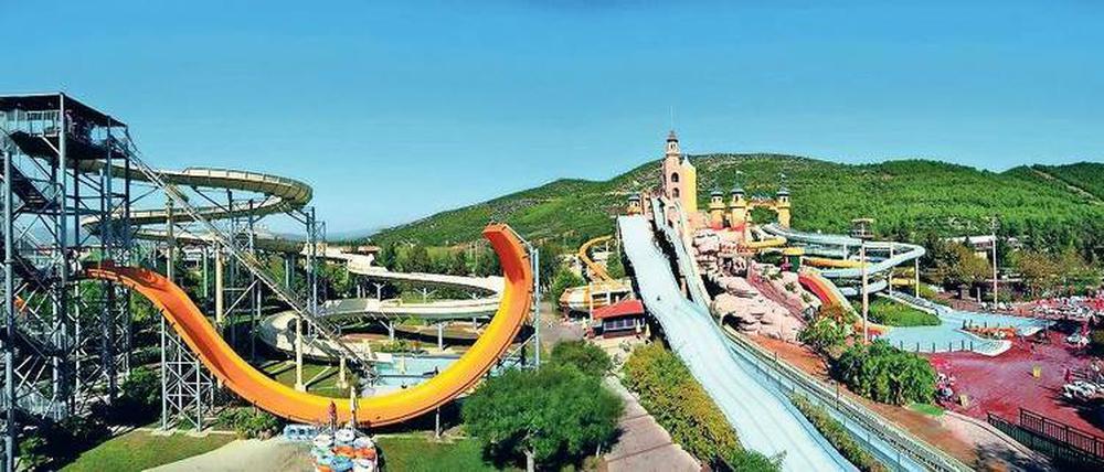 Abenteuerland. Der Wasserpark vom Aqua Fantasy Hotel in Kusadasi zeigt, was Familien mögen. Spiele am Strand sind offenbar zu langweilig. 