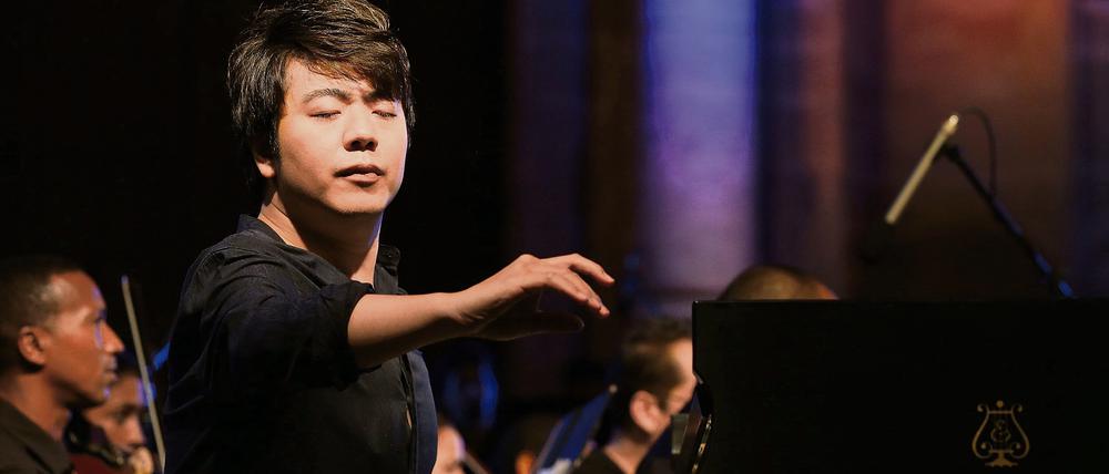 Der Pianist Lang Lang wird beim Echo Klassik mit einem Sonderpreis geehrt.