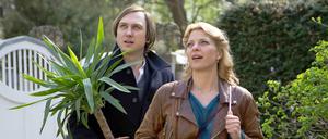 Max Westhoff (Lars Eidinger) und seine Begleiterin Jenny (Jördis Triebel) in "Familienbande".