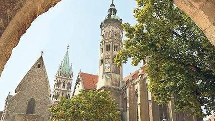 Deutsche Bewerber. Der Naumburger Dom, die Hamburger Speicherstadt.
