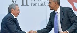 Barack Obama und Raul Castro in Panama.
