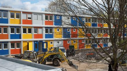 Noch ist das Containerdorf in Buch eine Baustelle.