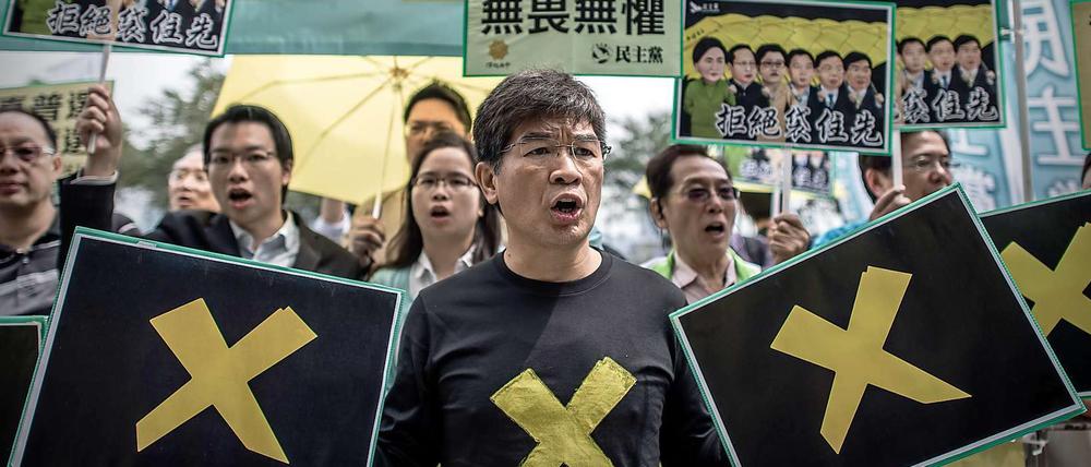 Die Demokratiebewegung protestierte am Mittwoch in Hongkong erneut für ein umfassendes allgemeines Wahlrecht. 