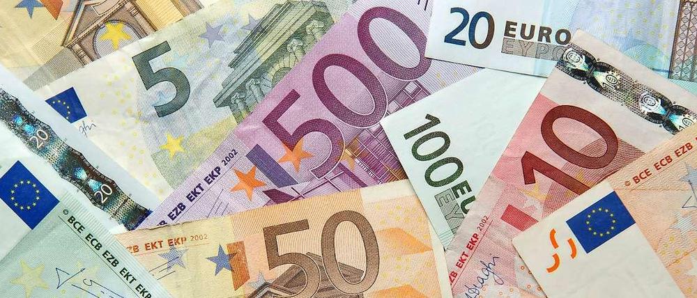 Ausschütten oder investieren - was macht man mit Überschüssen?