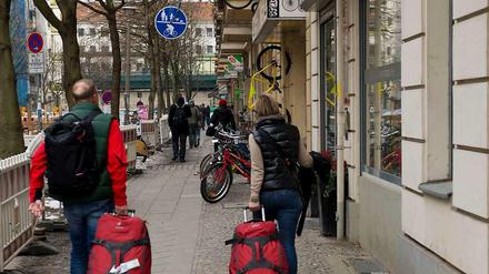 Rund ein Jahr vor Auslaufen der Sondergenehmigung zur Vermietung von Ferienwohnungen hat der erste Anbieter sich vom Markt zurückgezogen.