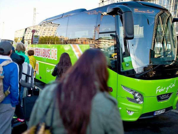 Fernbusse als Bahn-Ersatz? In Berlin offenbar auch nicht mehr als sonst. (Hier allerdings ein Bild aus Frankfurt.)