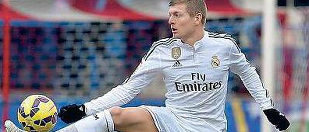 Der Statiker. Toni Kroos soll Reals Bindeglied zwischen Defensive und Offensive sein. Zuletzt fiel es ihm nicht immer leicht, diese Rolle auszufüllen.