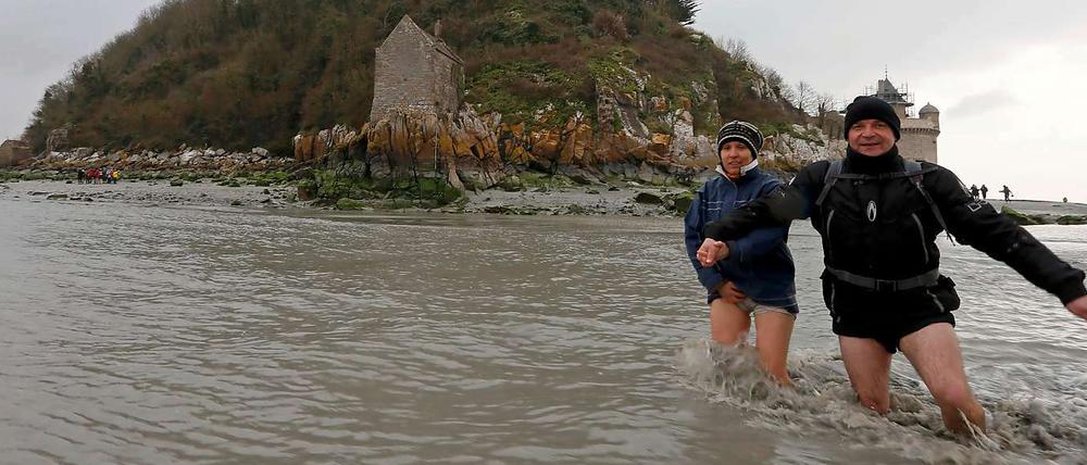 Nicht ungefährlich. Das Wasser kam rasend schnell.