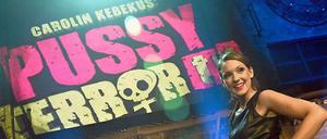 Carolin Kebekus in ihrer neuen Comedy-Sendung "PussyTerror TV" beim WDR.