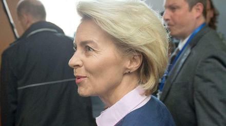 Keine Zukunft für das G36. Verteidigungsministerin Ursula von der Leyen beim Verteidignugsausschuss.