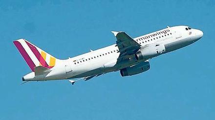 Aufstieg statt Sinkflug. Bei gefährlichen Flugmanövern könnte ein Notfallsystem die Maschine in eine Warteschleife auf sicherer Höhe steuern. 