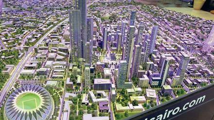 Capital Cairo: Ägypten plant eine neue Hauptstadt mit Flughafen, Freizeitpark, Einkaufstempeln und tausenden Hotels. Fünf Millionen Menschen sollen hier unterkommen. Spätestens 2025 soll die Megacity fertig sein. 