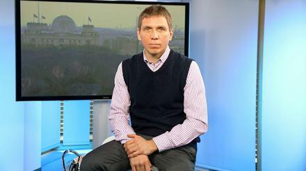 Ivan Rodionov im Studio von RT Deutsch am Potsdamer Platz in Berlin
