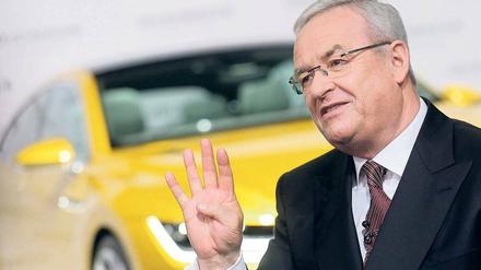 Topverdiener. VW-Chef Martin Winterkorn hat im vergangenen Jahr fast 16 Millionen Euro bekommen – so viel wie kein anderer Dax-Vorstand. Sein Vertrag läuft Ende 2016 aus. Ob er weiter machen will, ließ Winterkorn am Donnerstag offen. 