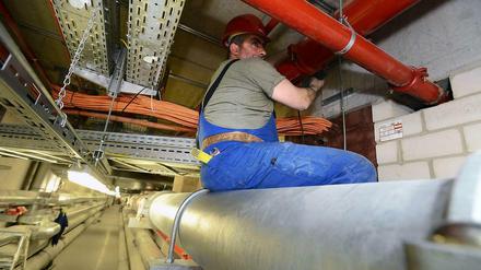 Auf der Baustelle des BER wird nachweislich gearbeitet.