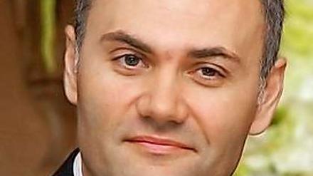 Einst war er für die ukrainischen Finanzen zuständig - jetzt ist er mit internationalem Haftbefehl festgenommen worden: der 41-jährige Juri Kolobow. 