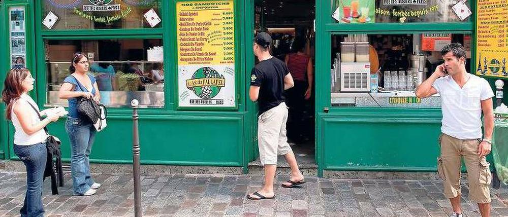 Verwurzelt. Jüdischer Imbissladen in der Rue des Rosiers im Pariser Stadtviertel Marais.