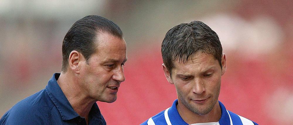 Huub Stevens und Pal Dardai, als dieser noch aktiv gespielt hat.