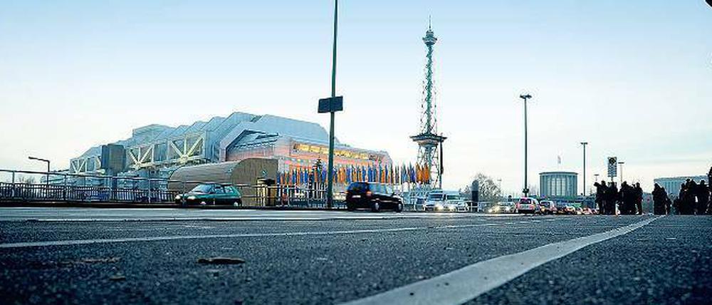 Kongresse statt Kaufrausch. Senator Geisel ist gegen ein Shoppingcenter im ICC, das für die geplante Asbestsanierung geschlossen wurde.