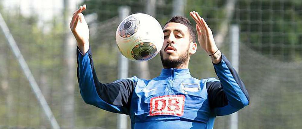 Tolga Cigerci trainiert wieder bei Hertha wieder mit der Mannschaft.