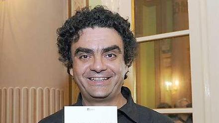 Stolzer Autor: Der Startenor Rolando Villazón mit seinem ersten Roman.