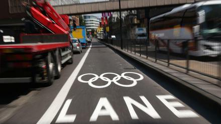 Vorbeigedüst. So sah die Olympiaspur in London aus. Ähnliche Pläne gab es auch bei Berlins Olympia-Bewerbung 2000 und als Idee im Vorfeld der Fußball-WM 2006, nämlich auf der Ost-West-Achse zwischen Heerstraße und Brandenburger Tor. 