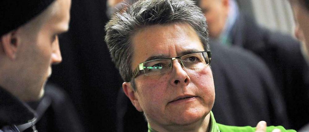 Diskussionen ohne Ergebnis: Bezirksbürgermeisterin Monika Herrmann bei der Anwohnerversammlung am Donnerstagabend.