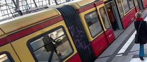 Die Berliner dürfen aufatmen. Die S-Bahn fährt am Wochenende wie geplant, streiklos.