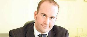 Gegen den Strom. Fabian Lenzen arbeitet in einem eher unbeliebten Job: Er ist Bestatter. 