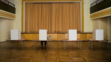 SPD-Generalsekretärin Yasmin Fahimi schlägt Wahlreform vor, um sinkende Wahlbeteiligung zu stoppen.
