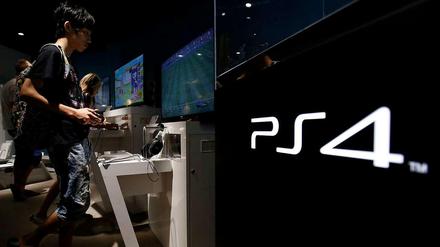 Netzwerke von Playstation und Xbox lahmgelegt.