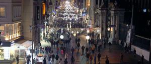 Weihnachtsschmuck in Istanbul.