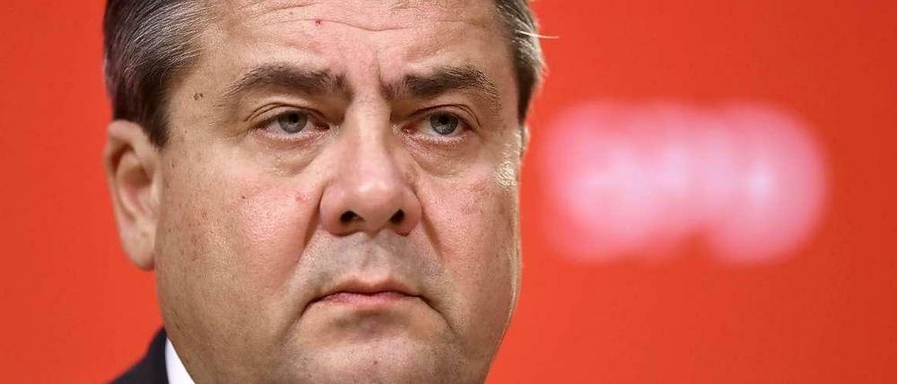 Glaubt an die EU-Rechtskonformität der von Verkehrsminister Dobrindt geplanten Maut: Wirtschaftsminister Gabriel.