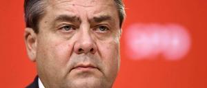 Glaubt an die EU-Rechtskonformität der von Verkehrsminister Dobrindt geplanten Maut: Wirtschaftsminister Gabriel.