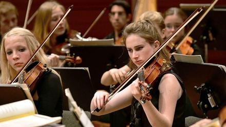Geigerinnen der Berliner Philharmoniker