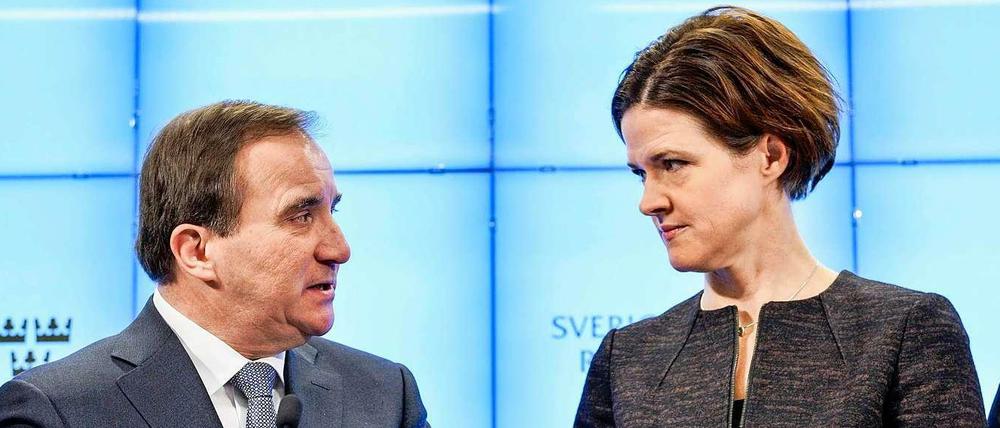 Schwedens Ministerpräsident Stefan Löfven, Sozialdemokrat, und die Chefin der bürgerlich-oppositionellen "Moderaten Partei", Anna Kinberg Batra.