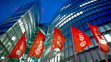 Der Energiekonzern Eon lotet neue Vetrtriebswege aus.