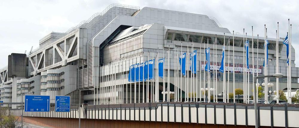 Flüchtlinge im ICC? Der Vorschlaf von Ex-Bürgermeister Diepgen löst Irritationen aus.