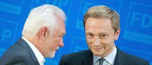 Bunte Farben, klare Worte: FDP-Chef Christian Lindner (rechts) und sein Vize Wolfgang Kubicki wollen die Liberalen mit dem Dreikönigstreffen wieder auf die Erfolgsspur führen.
