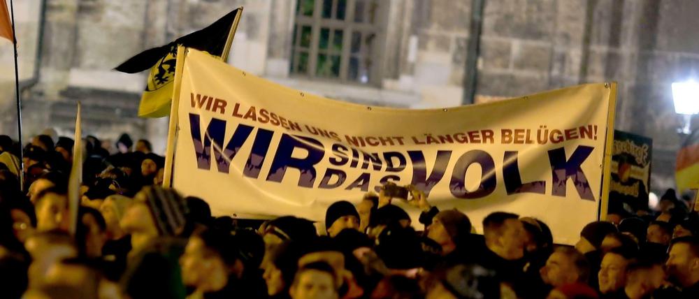 "Wir sind das Volk" - das Plakat soll ganz bewusst an eine positiv besetzte Demonstrationstradition erinnern. 