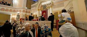 Feierliche Rückkehr. Die renovierte Synagoge Pestalozzistraße bei der Wiedereinweihung.